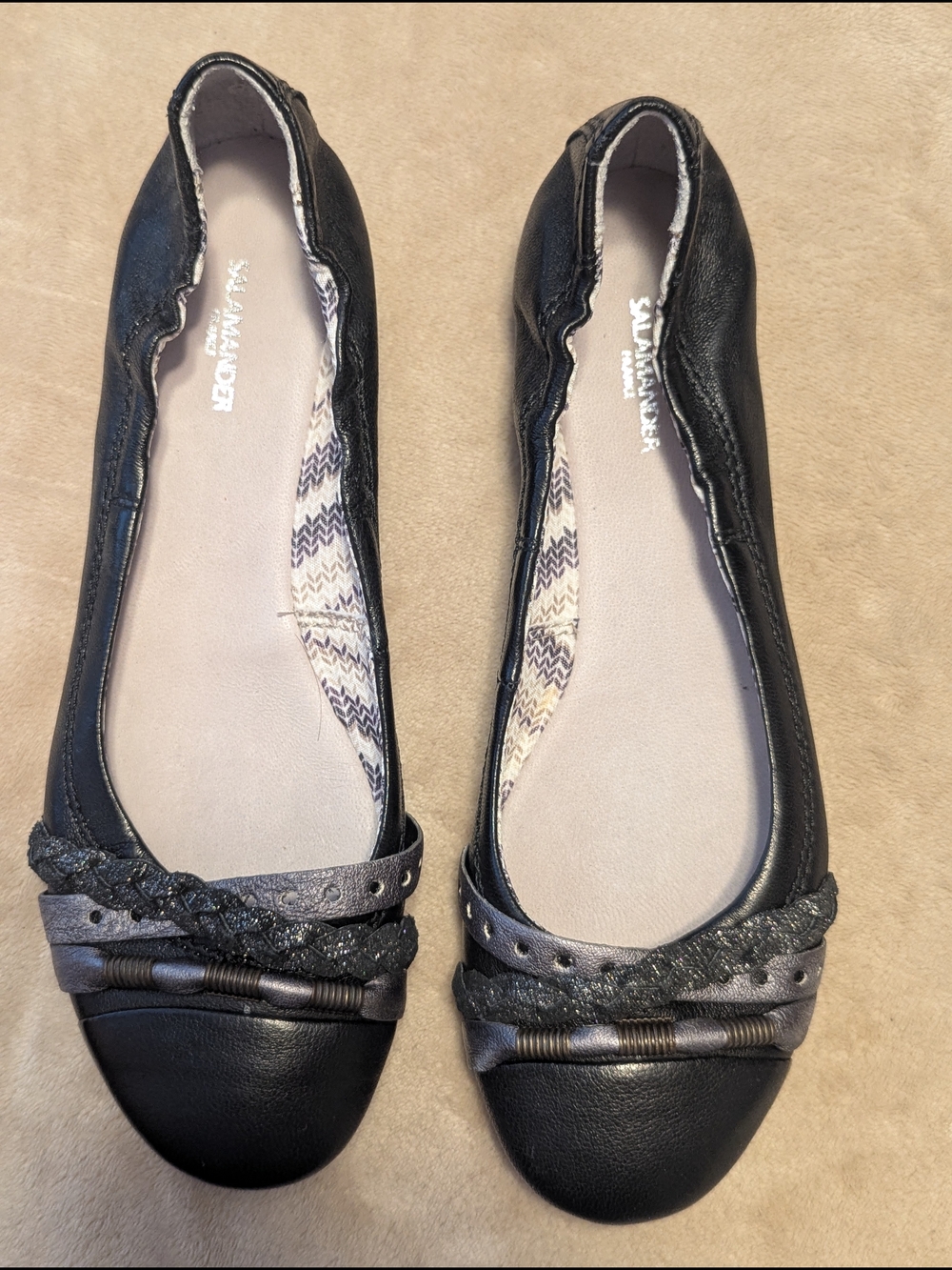 Salamander (France) Black Women's Braided Trim Ballet Flats (6)